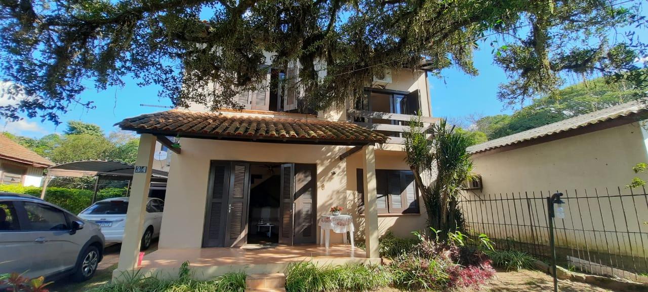 Sobrado 4 quartos à venda, 200m², Centro - Guaíba