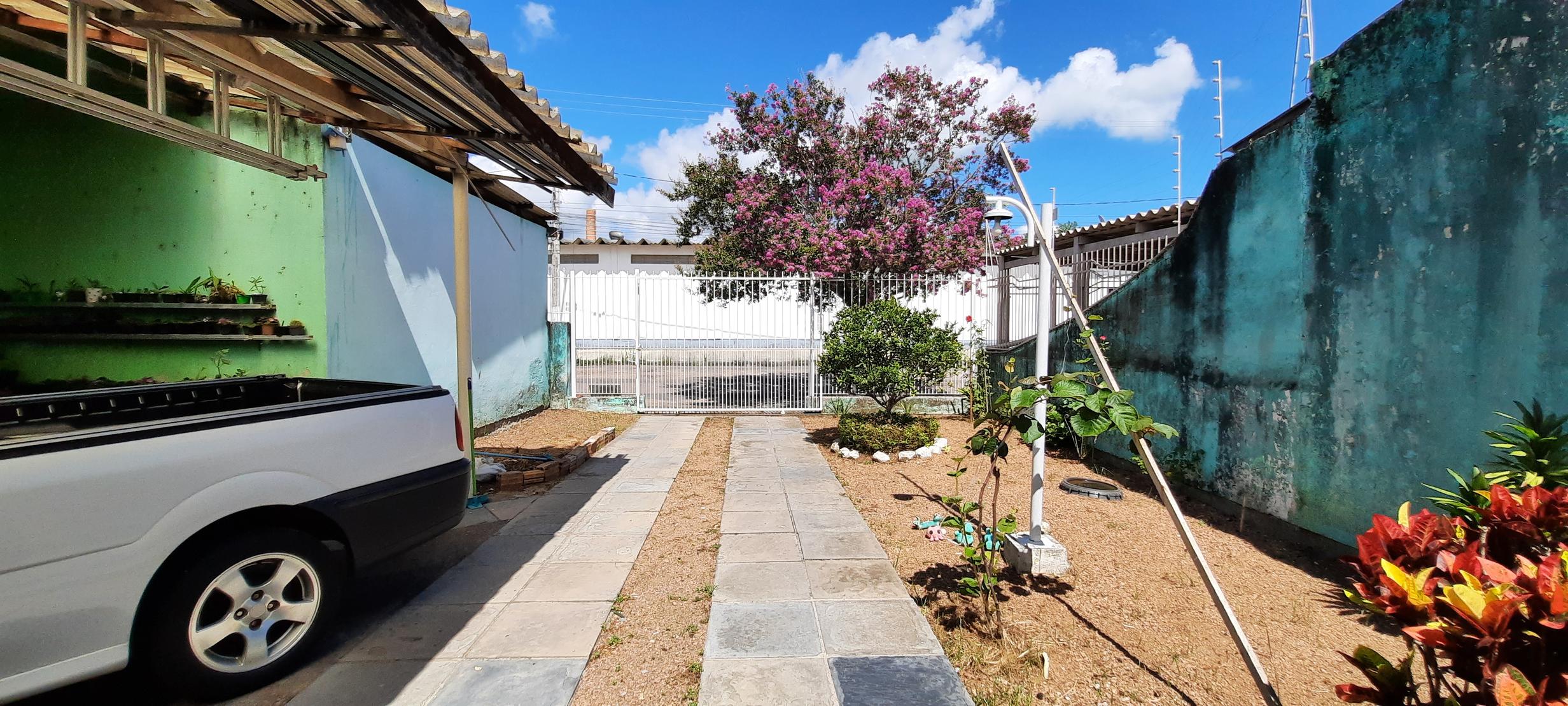 Sobrado à venda, 532m², Centro - Guaíba