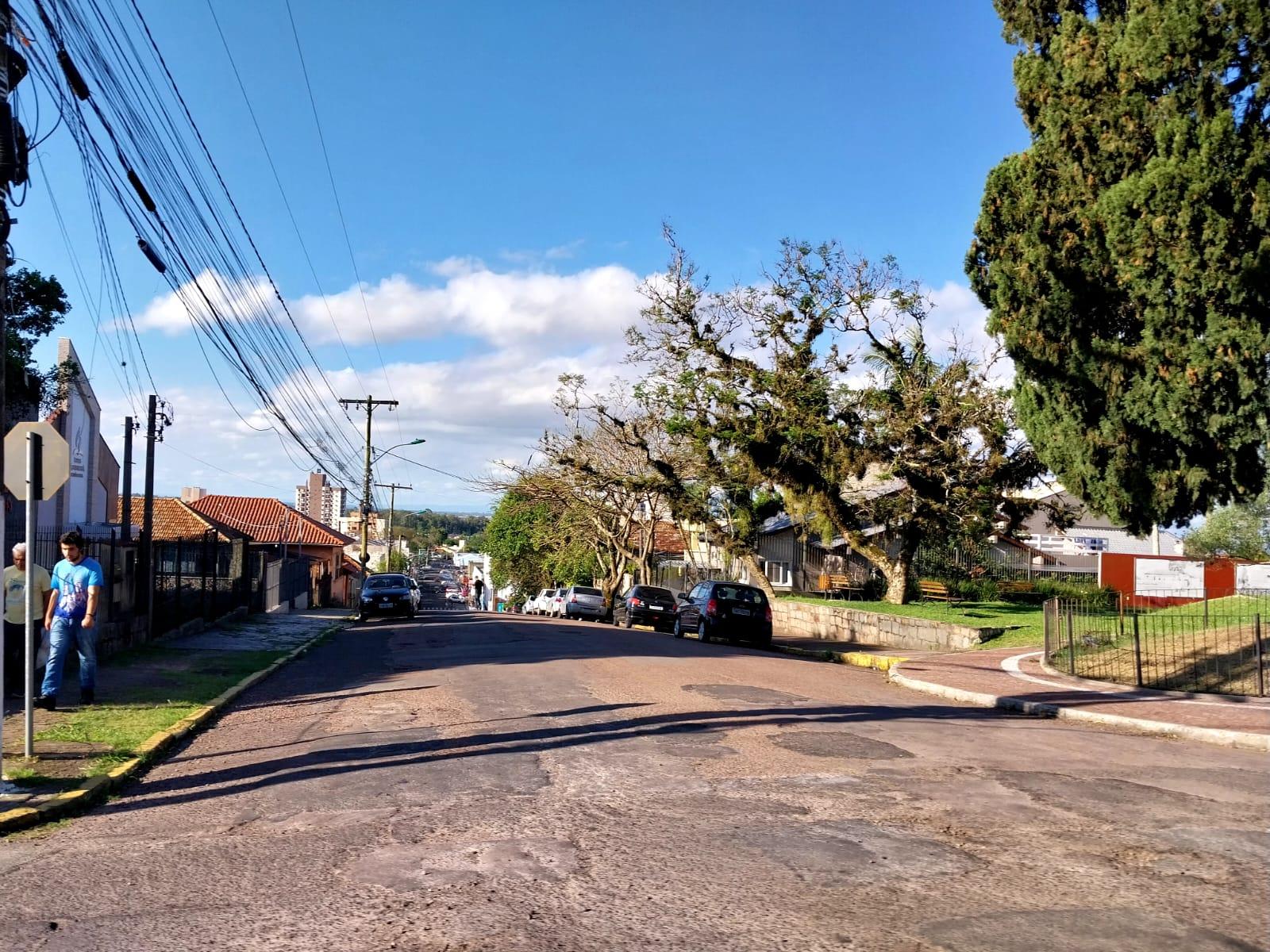 Terreno à venda, 844m², Centro - Guaíba