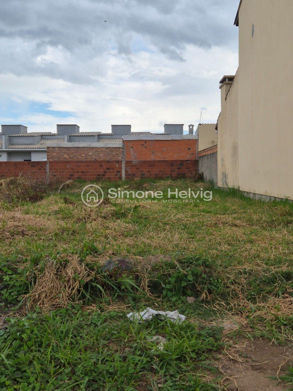 Terreno à venda, 900m², Florida - Guaíba