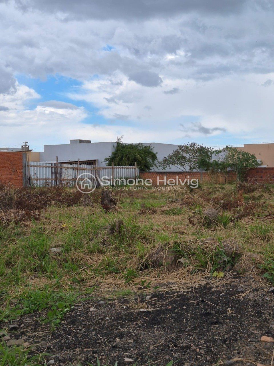 Terreno à venda, 900m², Florida - Guaíba