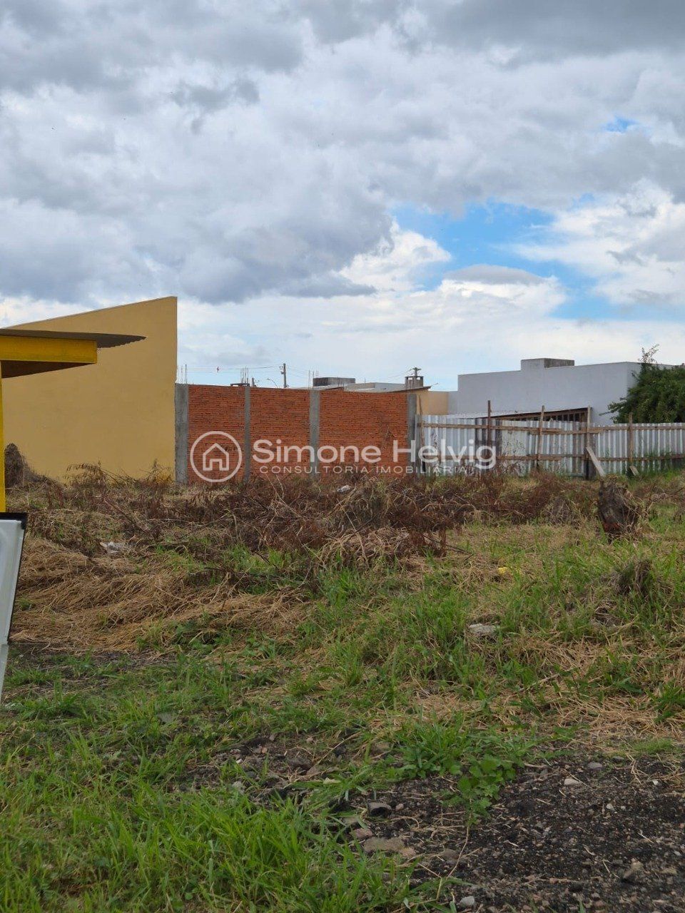 Terreno à venda, 900m², Florida - Guaíba