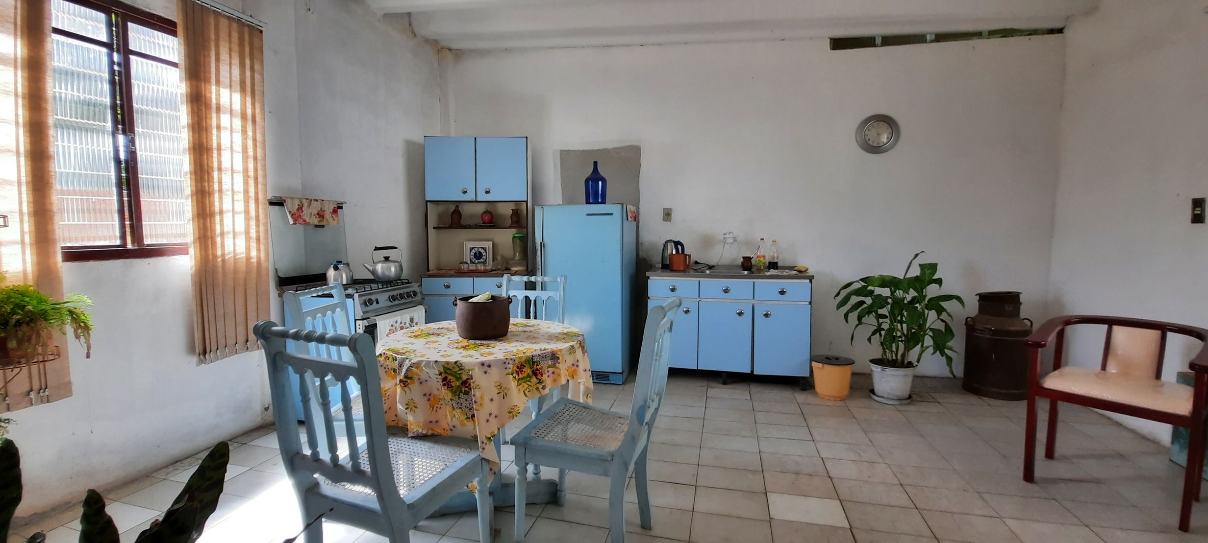 Sobrado à venda, 532m², Centro - Guaíba