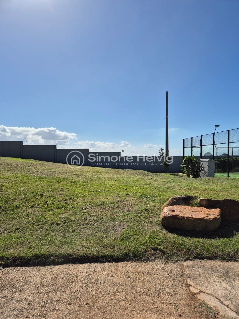 Terreno à venda, 270m², Coronel Nassuca - Guaíba