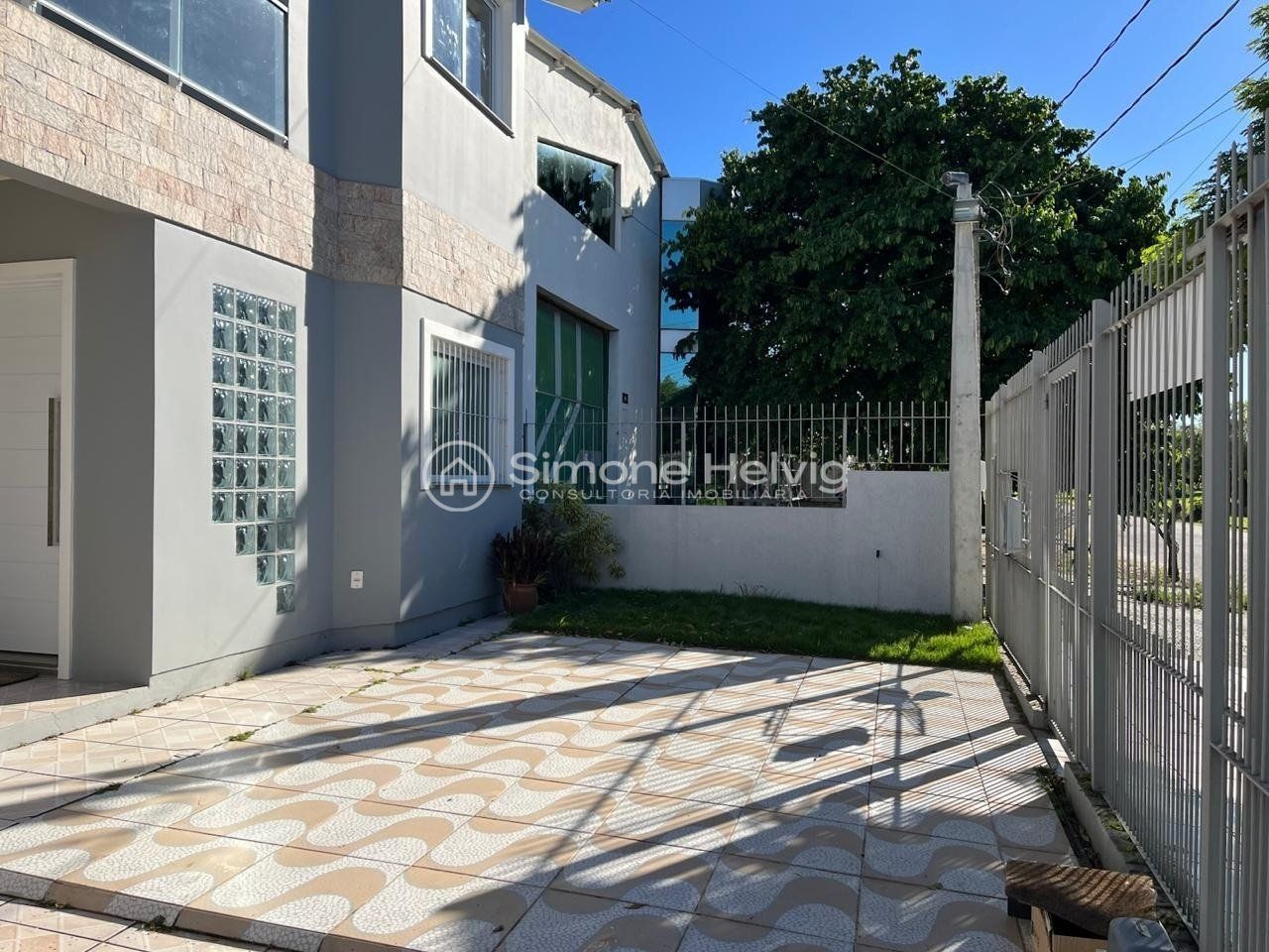 Sobrado 4 quartos à venda, 186m², Parque 35 - Guaíba