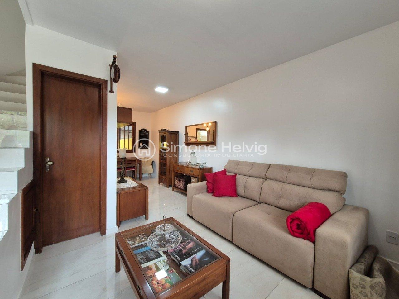 Sobrado 2 quartos para alugar, 69m², Florida - Guaíba
