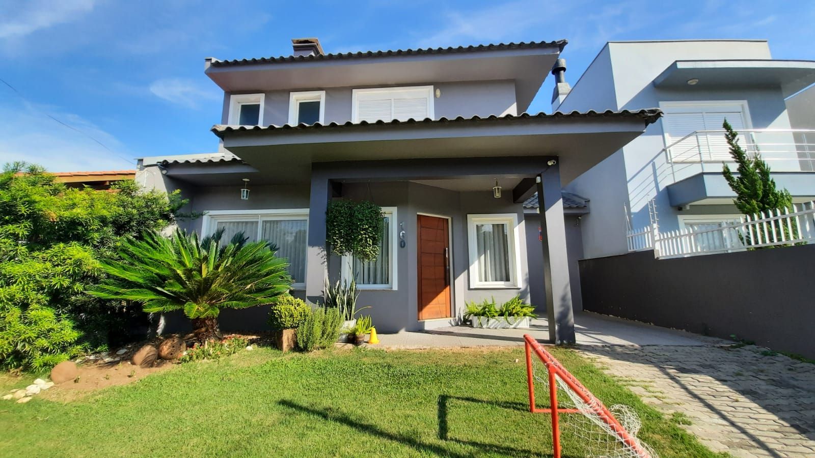 Sobrado 3 quartos à venda, 276m², Parque 35 - Guaíba