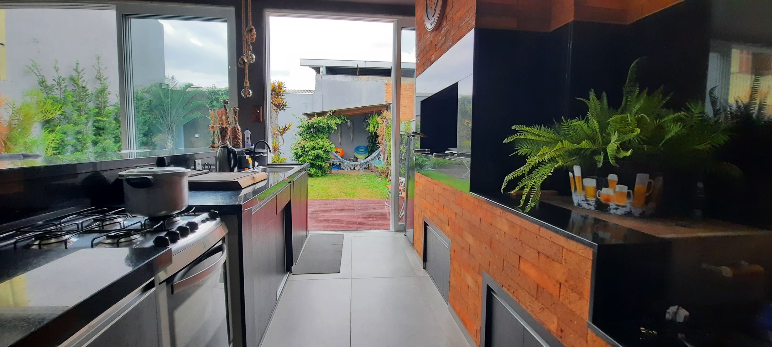 Sobrado 3 quartos à venda, 276m², Parque 35 - Guaíba