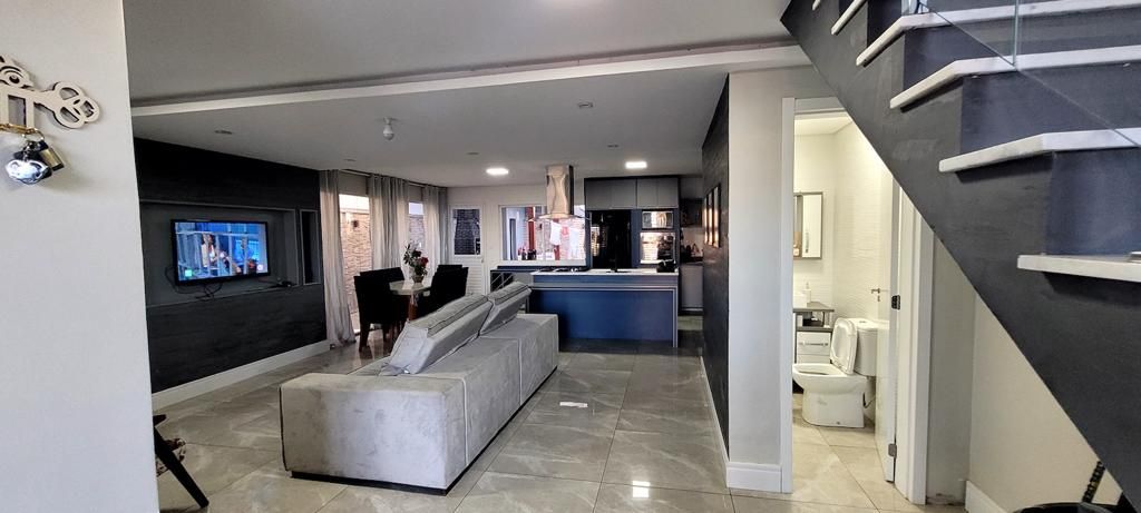 Sobrado 3 quartos à venda, 170m², Centro Novo - Eldorado do Sul