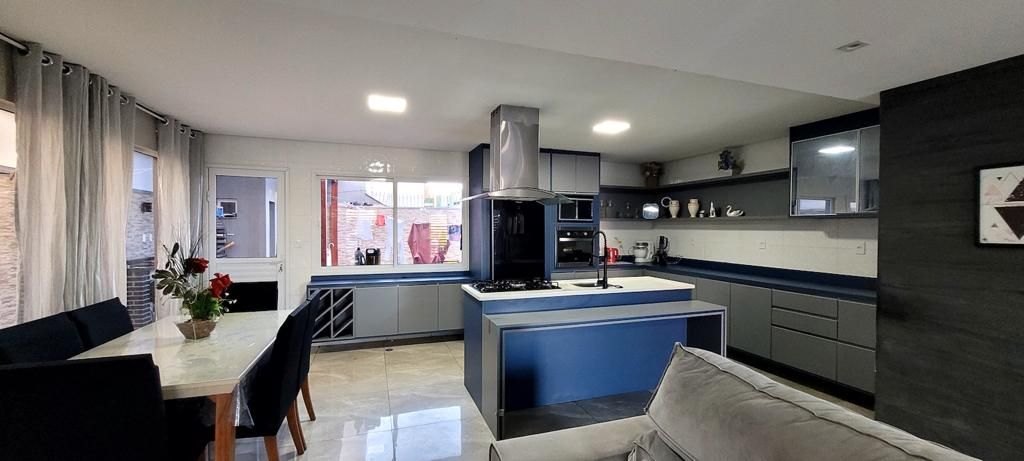 Sobrado 3 quartos à venda, 170m², Centro Novo - Eldorado do Sul