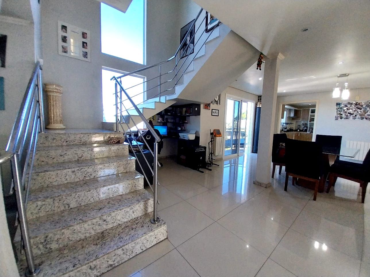 Sobrado 3 quartos à venda, 315m², Centro - Guaíba