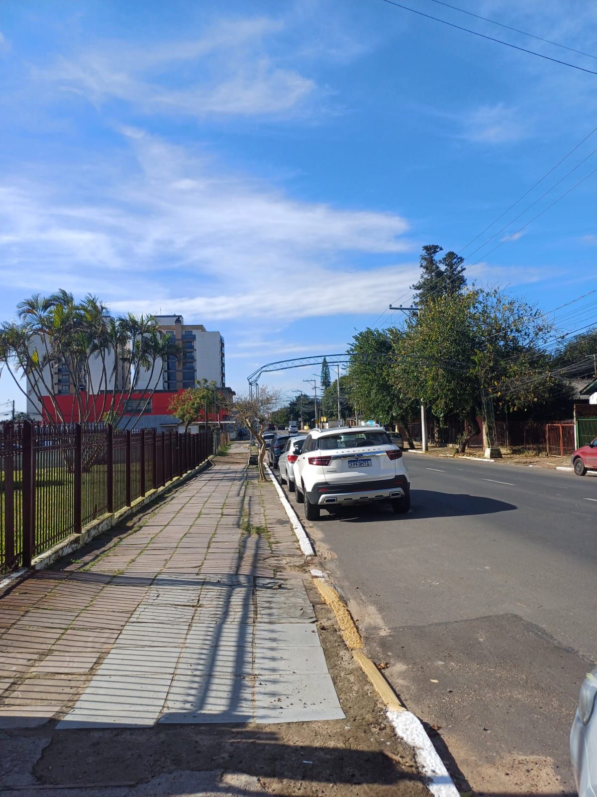 Terreno à venda, 849m², Centro - Guaíba