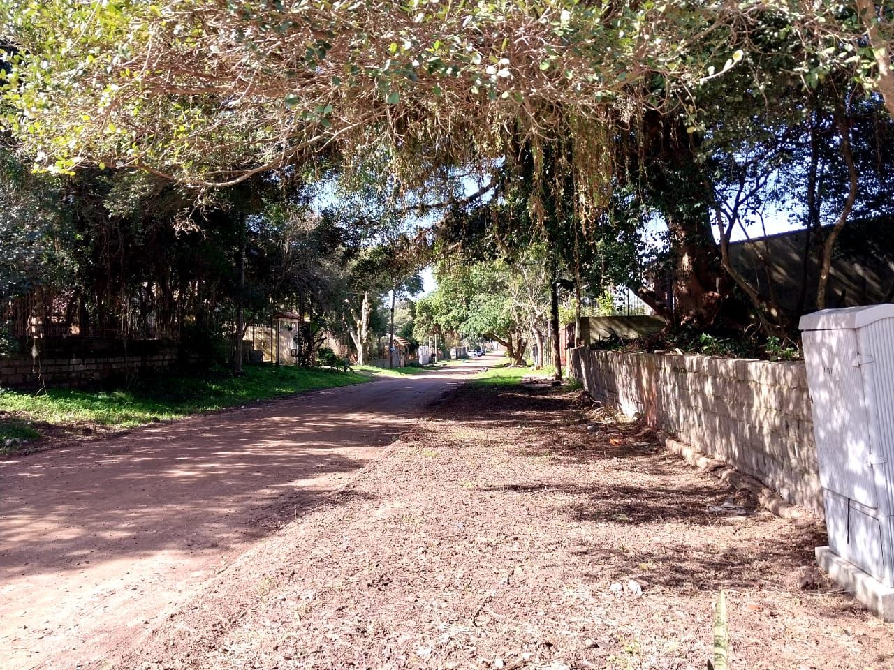 Terreno à venda, 946m², Florida - Guaíba
