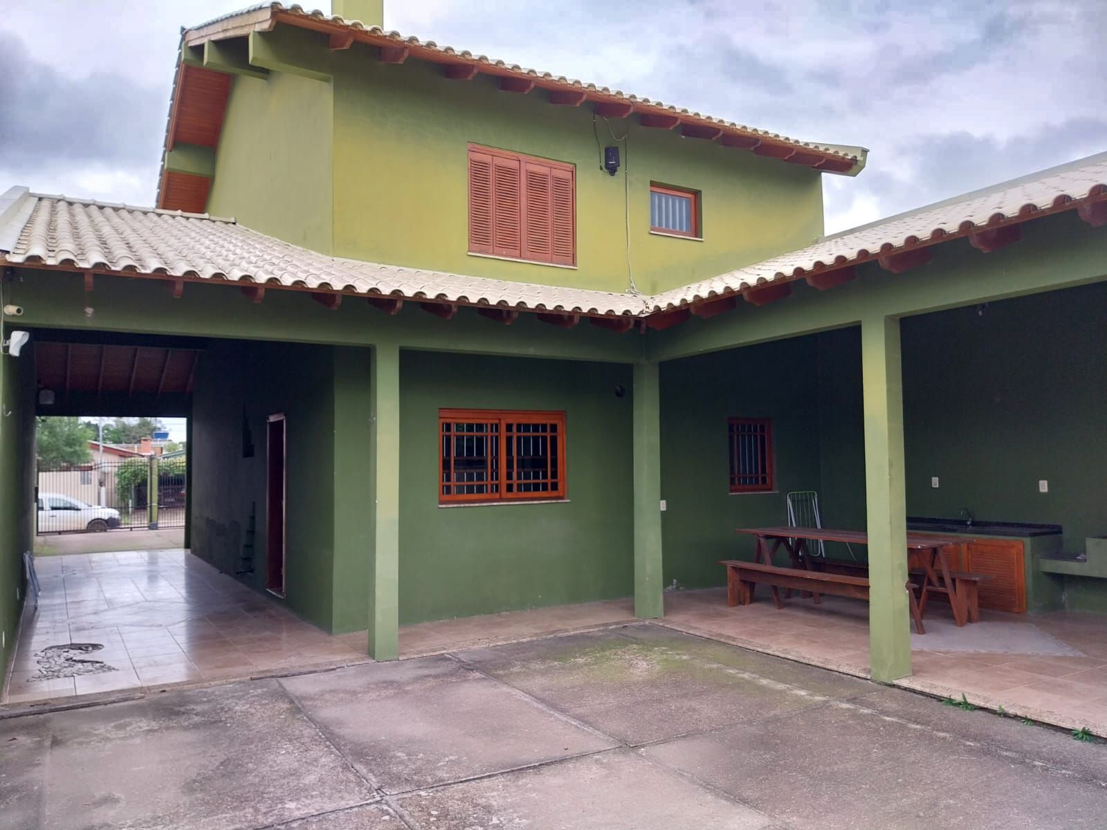 Sobrado 2 quartos à venda, 276m², Florida - Guaíba