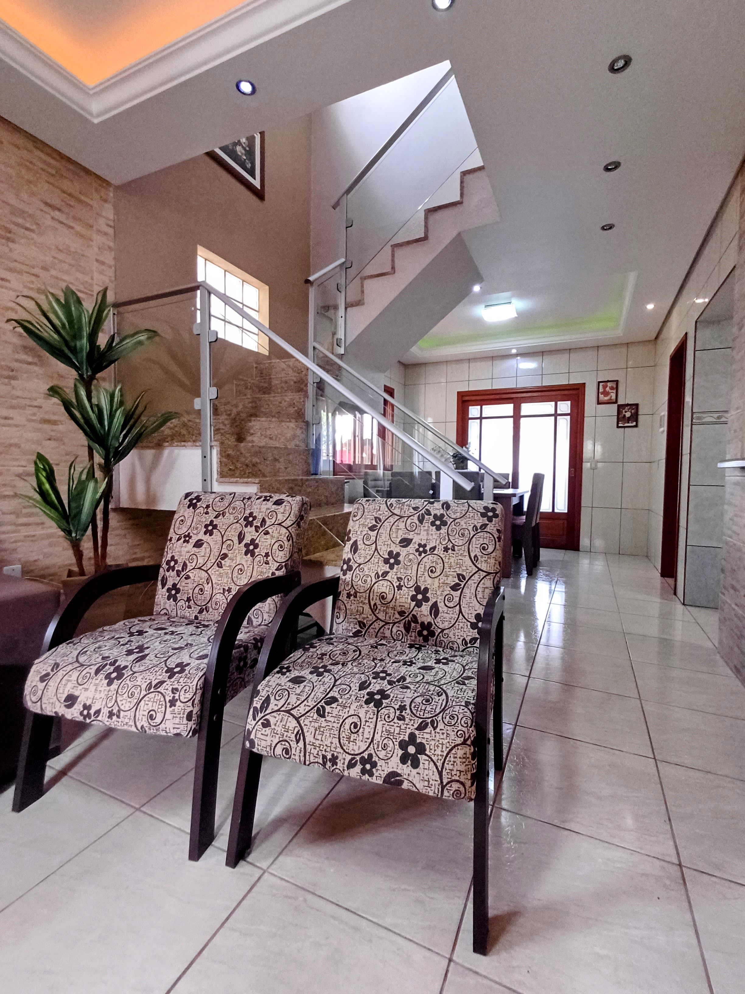Sobrado 4 quartos à venda, 180m², Santa Rita - Guaíba