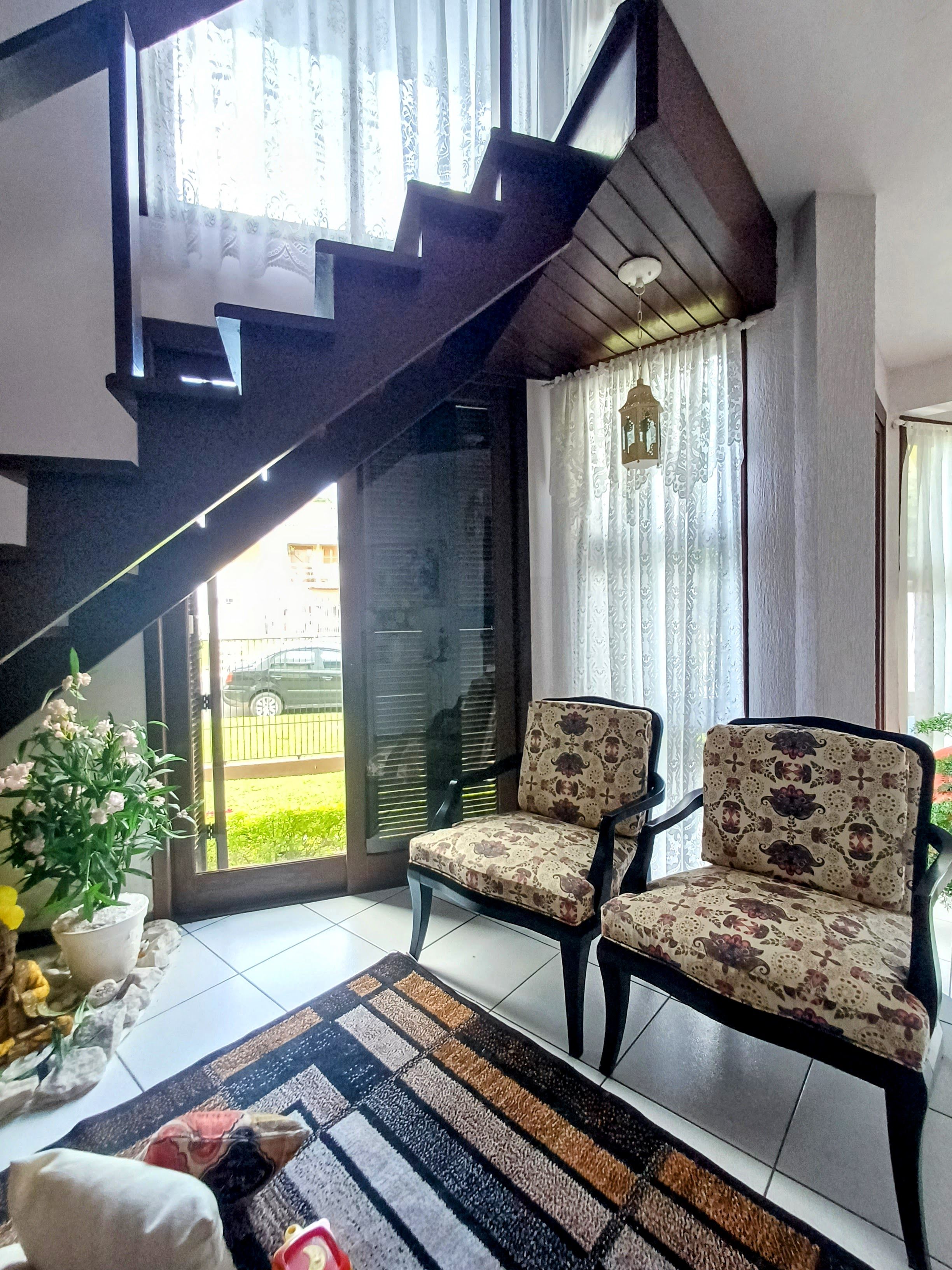 Sobrado 3 quartos à venda, 211m², Alegria - Guaíba