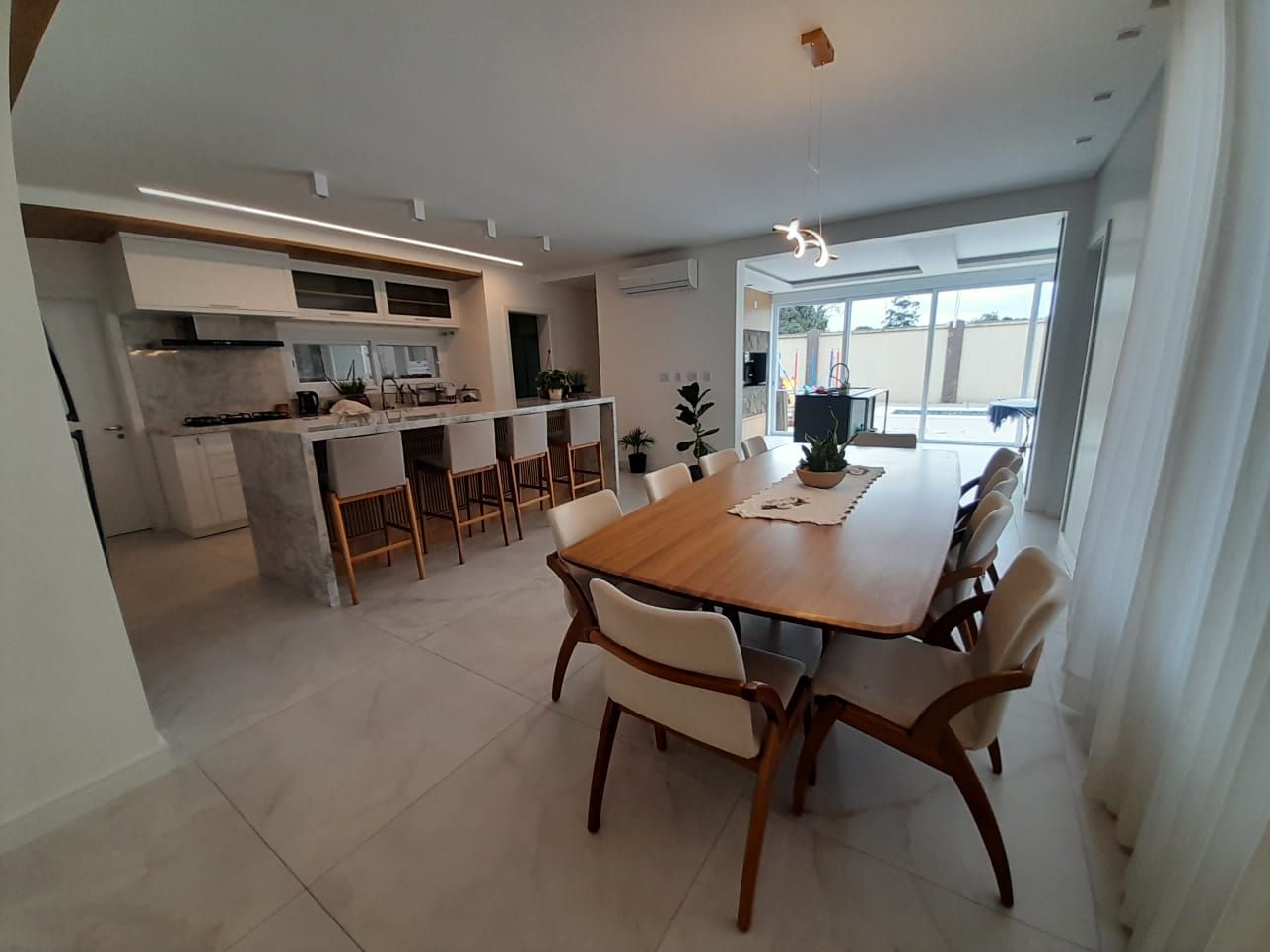 Casa em Condomínio 4 quartos à venda, 303m², Sans Souci - Eldorado do Sul