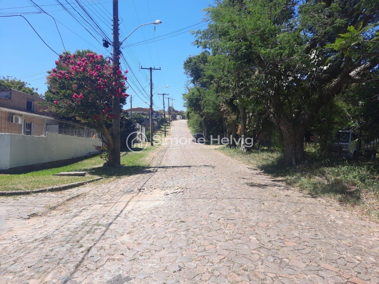 Terreno à venda, 930m², Centro - Guaíba