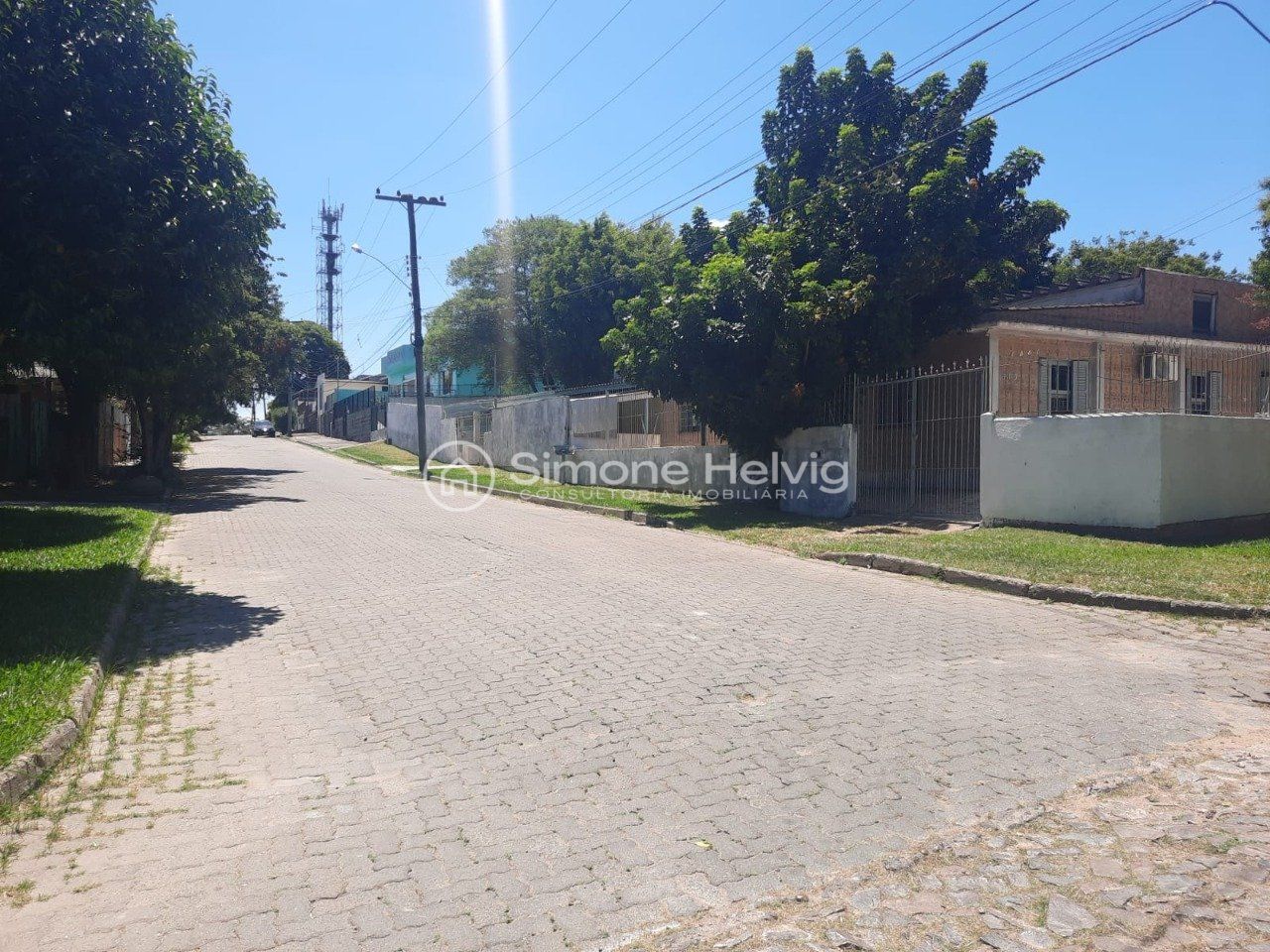 Terreno à venda, 930m², Centro - Guaíba